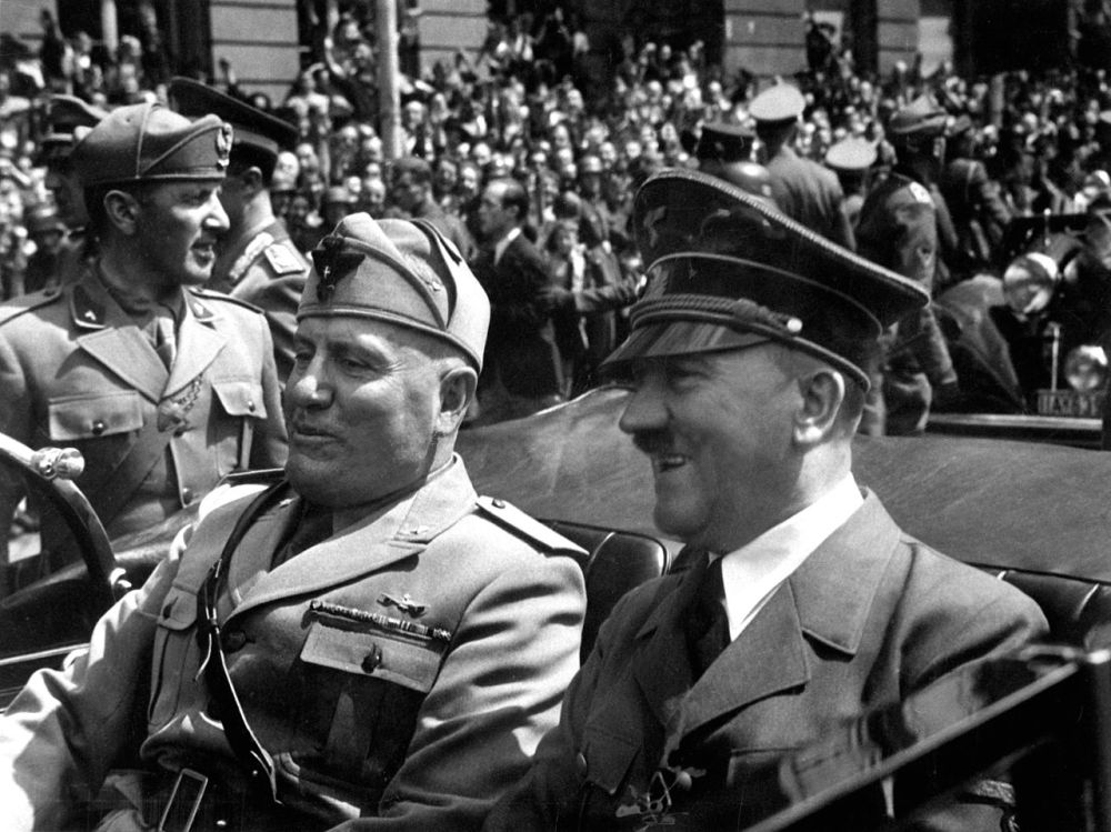 hitler_and_mussolini_june_1940
